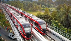 Rahasia di Balik Kemudi LRT Jabodebek: Kisah Inspiratif Masinis Wanita!