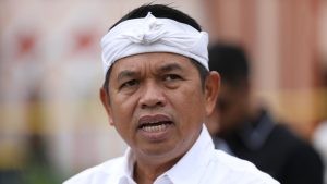 Vasektomi Syarat Bansos Jabar? Gagasan Dedi Mulyadi Tuai Kontroversi!