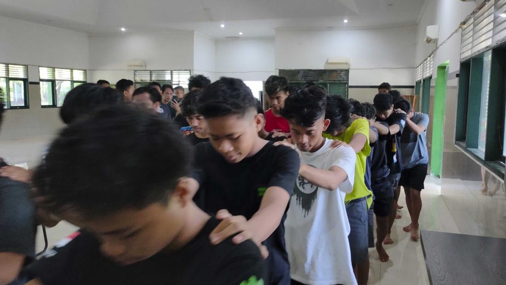 Rahasia di Balik Penangkapan 40 Tersangka Penipuan Online!