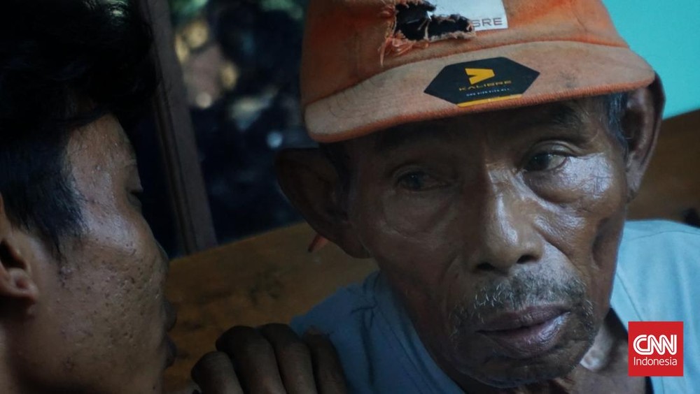 Tragedi Mbah Tupon: Lansia Buta Huruf Jadi Korban Mafia Tanah! 1 Tragedi Mbah Tupon: Lansia Buta Huruf Jadi Korban Mafia Tanah!