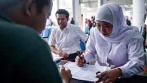 Ijazah Ditahan Bos? Khofifah Turun Tangan!