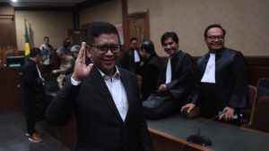 Hasto Ketawa Usai Sidang: Belajar Jadi Terdakwa!