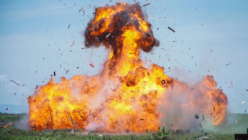 Ledakan Maut Garut: 13 Tewas!