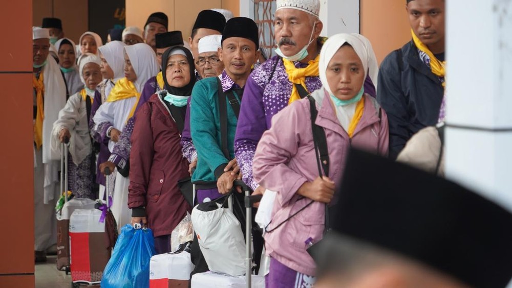 Pulang Selamat! Kisah Dramatis Jemaah Haji Banyuwangi