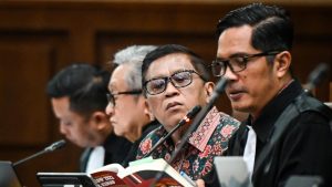 Rahasia Mengejutkan Teman Kuliah Hasto!