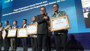 Prestasi Membanggakan! Bupati Bandung Raih Penghargaan Nasional