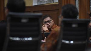 Negeri Antah Berantah di Sidang Hasto!