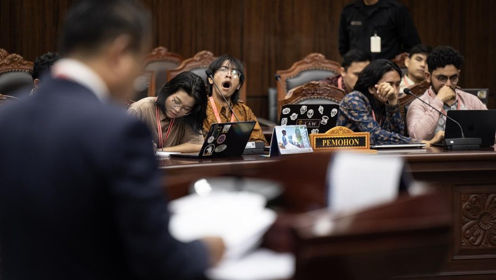 Heboh! DPR Minta MK Tolak Gugatan UU TNI