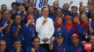 Jokowi Kejutkan Reuni UGM!
