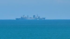 Kapal Perang China Bikin Nelayan Natuna Was-Was!