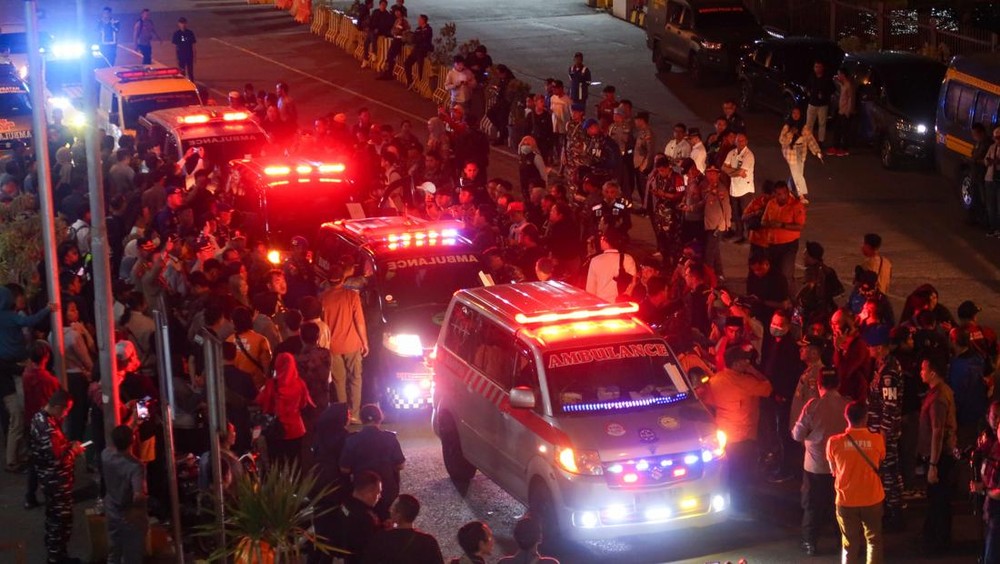 Tragedi KMP Tunu Pratama Jaya: 6 Jenazah Dikembalikan ke Keluarga!