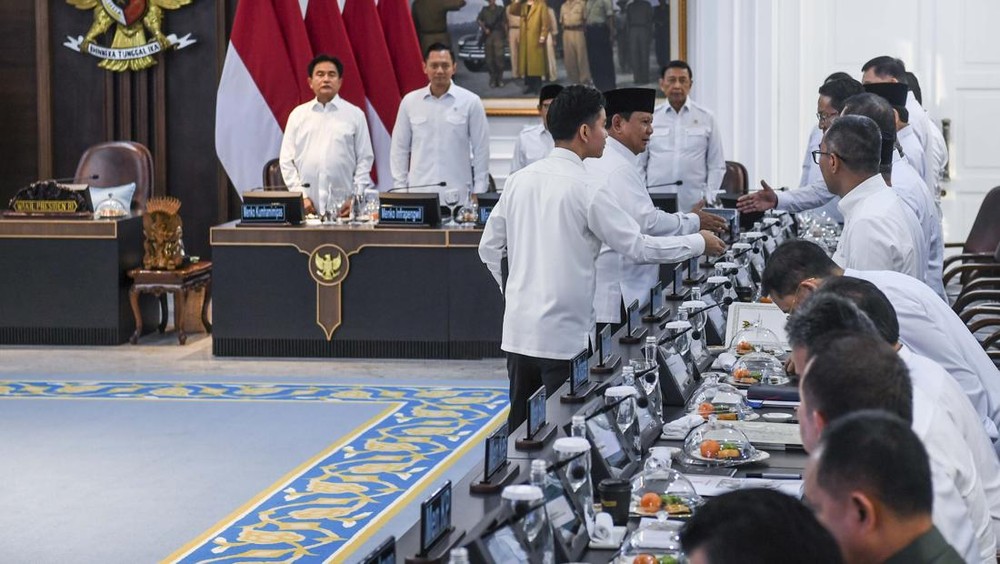 Rahasia Sekolah Rakyat Terungkap! Prabowo-Gibran Gelar Rapat Tertutup