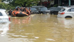 Bencana! 5 Perumahan di Bekasi Terendam Banjir