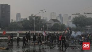 Ratusan Anak Ikut Demo, Nasibnya Mengejutkan!
