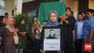 Misteri Kematian Diplomat Muda: Istri Hubungi Polisi 7 Kali!