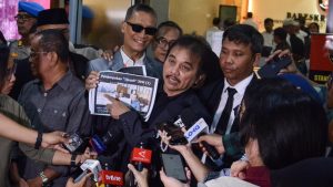 Heboh! Peluncuran Buku Roy Suryo di UGM Dibatalkan!