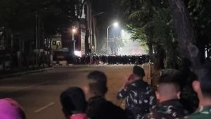 Demo Kwitang Panas! Aparat Bersiaga!