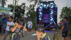 Genteng Rontok Akibat Sound Horeg? Kades: Biasa!