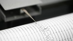 Gempa Maluku Guncang! Warga Panik?