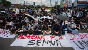 13 Mahasiswa Masih Terbaring Lemah! Tragedi Demo Yogyakarta