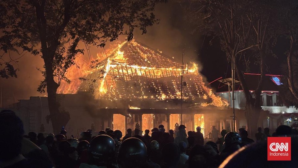 Misteri Grahadi Terkuak! Dua Tersangka Baru Ditangkap!