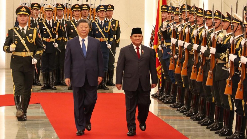 Rahasia Perjalanan Mendadak Prabowo ke Beijing!