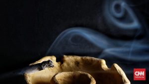 Kepsek Dinonaktifkan! Siswa Merokok? Cuma Ditegur!