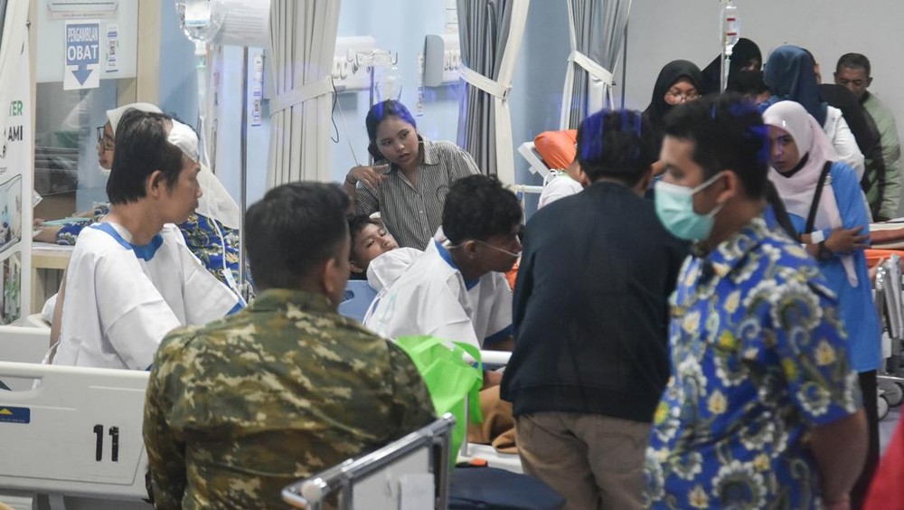 Tragis! Ledakan SMA, Gendang Telinga Siswa Pecah! 1 Tragis! Ledakan SMA, Gendang Telinga Siswa Pecah!