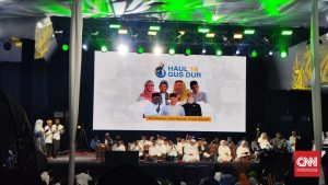 Malam Ini, Gus Dur 'Bersuara' Lagi: Rakyat di Atas Segalanya!