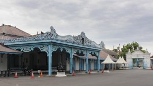 Suara Media 6 KERATON SOLO MEMANAS! Petugas BPK Diusir, Gembok Diganti!