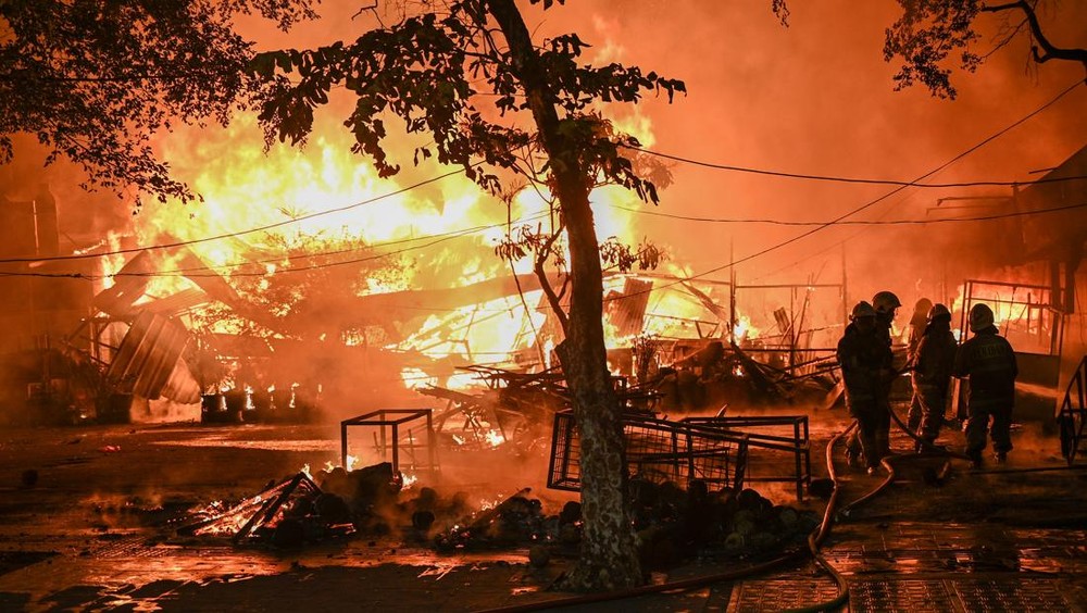 TERBONGKAR! 6 Polisi Pengeroyok Matel Hingga Tewas di Kalibata 1 TERBONGKAR! 6 Polisi Pengeroyok Matel Hingga Tewas di Kalibata