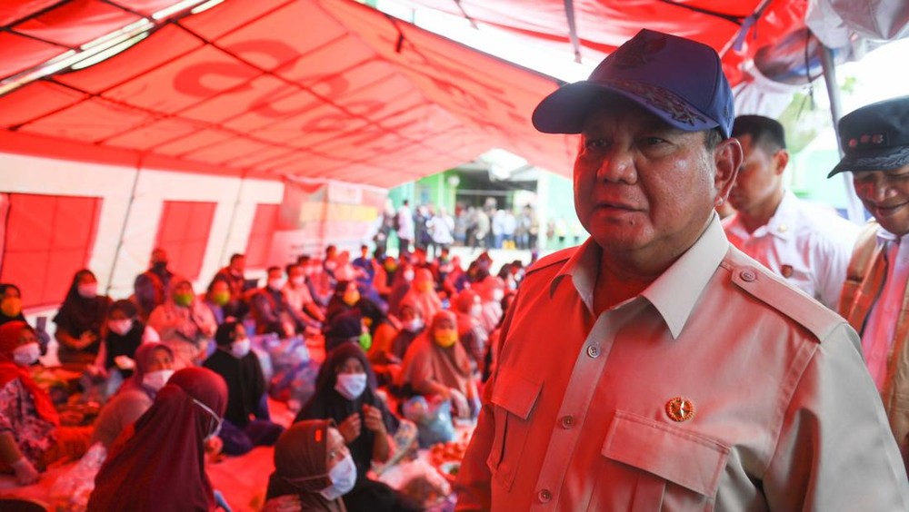 Prabowo Janjikan Listrik Pulih Seminggu, Tapi Ada 'Tapi'!" 1 Prabowo Janjikan Listrik Pulih Seminggu, Tapi Ada 'Tapi'!"