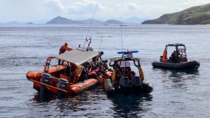 Misteri Labuan Bajo: Pencarian Korban Kapal Tenggelam Diperpanjang!