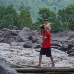 Jatim Darurat! Banjir Landa 3 Daerah, Warga Terjebak?