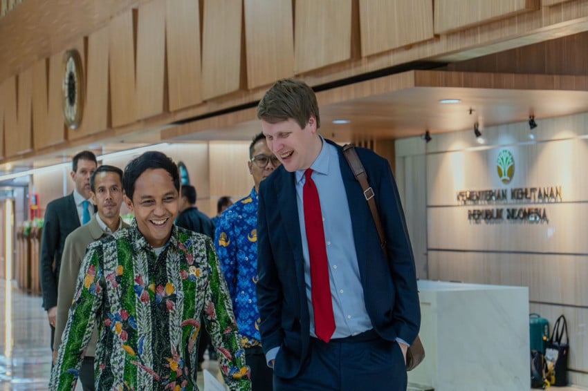 Bikin Melongo! Dana Lingkungan RI-Norwegia Resmi Cair!