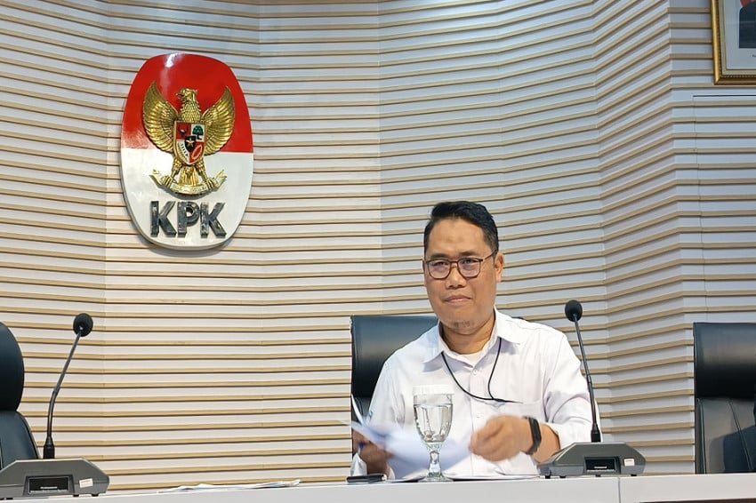 Geger Skandal Bea Cukai! KPK Sita Rp40,5 Miliar & Emas