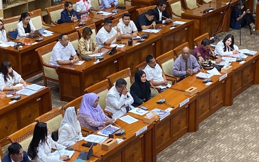 Ibu ABK Fandi ke DPR: Selamatkan Anakku dari Hukuman Mati! 1 Ibu ABK Fandi ke DPR: Selamatkan Anakku dari Hukuman Mati!