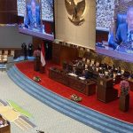 MK Gebrak Meja! Aturan Uang Pensiun Pejabat Negara Bermasalah!