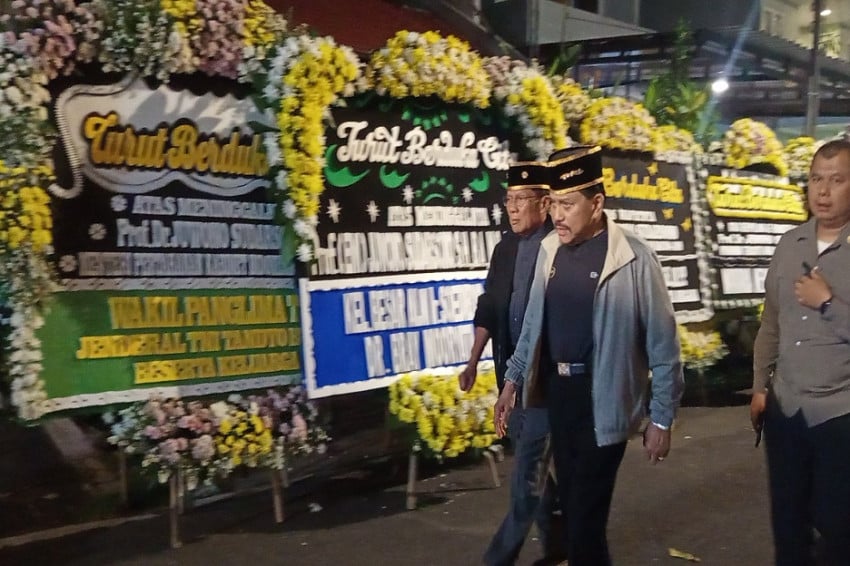 Mantan Kepala BIN Ungkap Sosok Juwono: Sipil Berjiwa Militan! 1 Mantan Kepala BIN Ungkap Sosok Juwono: Sipil Berjiwa Militan!