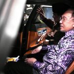 Momen Langka! Prabowo Antar PM Malaysia Semobil Penuh Kehangatan