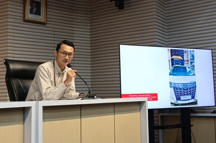 Grup WA 'Setoran' Bupati Fadia Terbongkar, 5 Mobil Mewah Disita KPK!