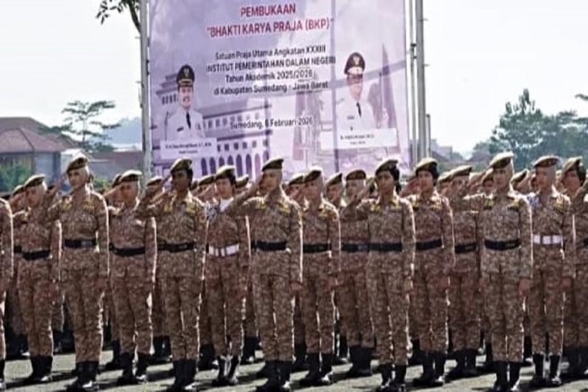 Hak Dasar Warga Terabaikan? Rektor IPDN Buka Suara! 1 Hak Dasar Warga Terabaikan? Rektor IPDN Buka Suara!