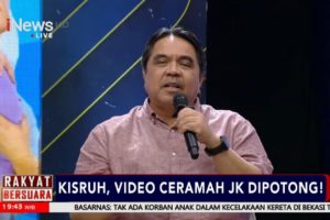 suaramedia.id - Akademisi kontroversial, Ade Armando, akhirnya angkat bicara terkait dugaan dirinya menuding mantan Wakil Presiden Jusuf Kalla (JK) melakukan penistaan agama. Dalam sebuah program televisi, Ade dengan tegas membantah tuduhan tersebut, namun tidak menampik bahwa ada persoalan dalam substansi ceramah JK tersebut.