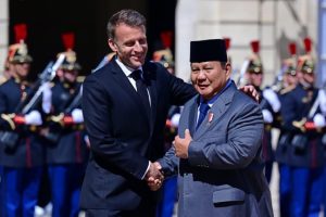 Prabowo ke Prancis Lagi: Ada Apa dengan Macron?
