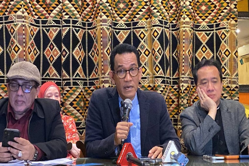 TERBONGKAR! Refly: Jokowi Gentar Hadapi Sidang Ijazah!