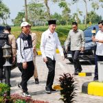 Ekonomi RI di Ujung Tanduk? Safari Politik Jokowi Disorot Tajam!