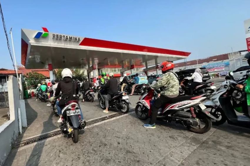 Pertamax Tembus Rp16 Ribu: Pengamat UGM Ungkap Alasan Tak Terbendung!