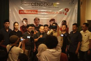 Suara Media 4 7 Tuntutan Berani JCM: Lawan Politik Kotor, Goyang Istana!