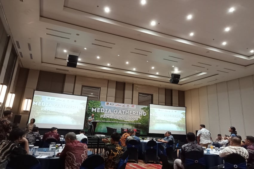 PAMA Tanam 2.000 Mangrove: Pesisir Semarang Kini Punya Benteng Baru!