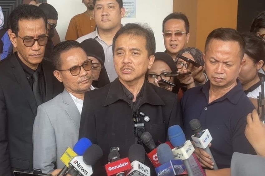 Roy Suryo Meledak! Sidang Praperadilan Disusupi Pihak Misterius?